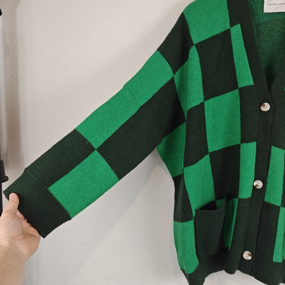 Panache Apparel Girl Crush Oversized Cardigan In Green Checkered Size LG - Picture 10 of 16
